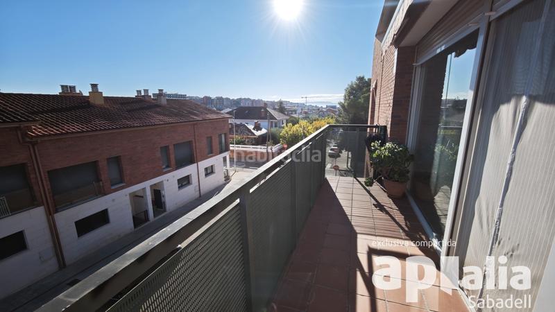 Foto 01e2505b-774e-4974-81d8-06e31d5fa354. Etagenwohnung mit heizung parking pool in Sentmenat