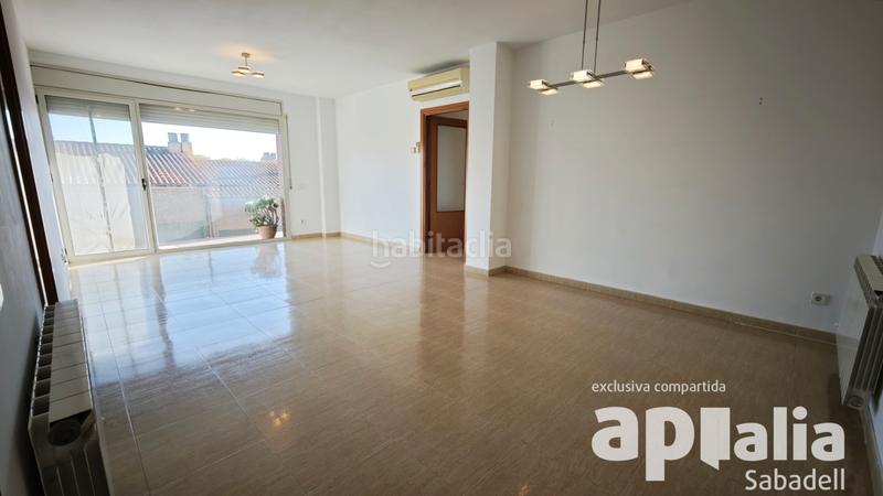 Foto 38e65cfc-37c3-4847-955e-07f889e16c8e. Etagenwohnung mit heizung parking pool in Sentmenat