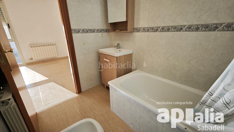 Foto 5d8a8a21-b4a0-4b82-aa73-3872993bf491. Etagenwohnung mit heizung parking pool in Sentmenat