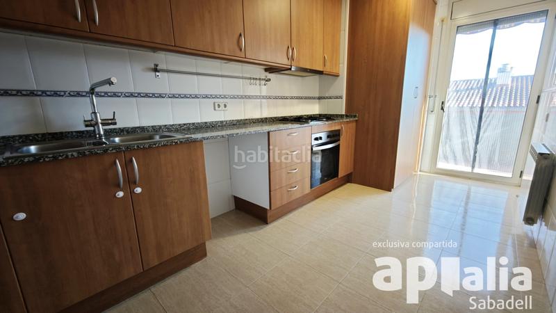 Foto 91578760-30c8-4576-8260-b77c63cf652e. Etagenwohnung mit heizung parking pool in Sentmenat