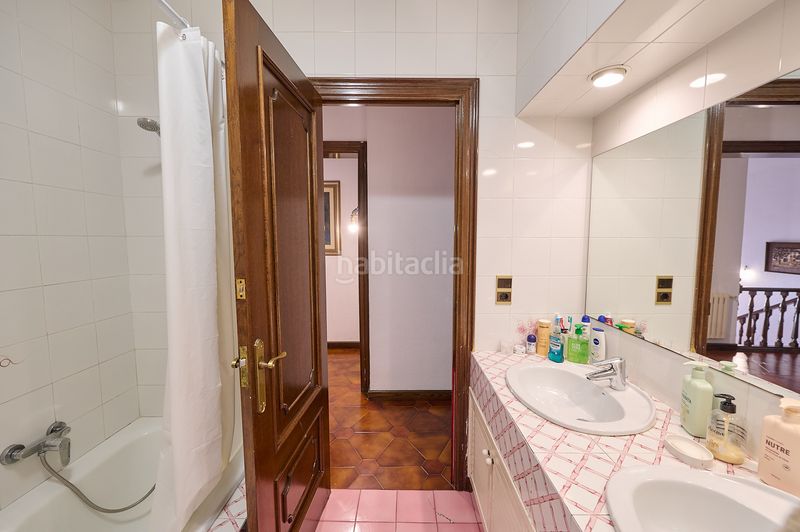 Foto 6afdd5b0-401b-4518-acfa-62824fa9a8b4. Casa amb xemeneia calefacció a Sentmenat