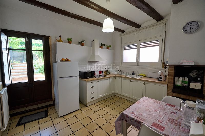 Foto afa88939-eea8-4741-8f8e-768833a3a213. Casa amb xemeneia calefacció a Sentmenat