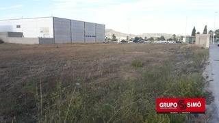 Solar industrial  Calle carretera. Suelo industrial en el polígono olivares de catadau