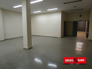 Local Comercial  Vicente blasco ibañez. Local esquinero en el centro de alfafar – ref. ig-57