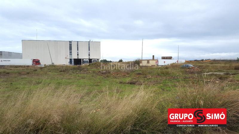 Foto 06c1c0eb-e405-46a7-82bb-f057f1af77b6. Industrial plot in Picassent