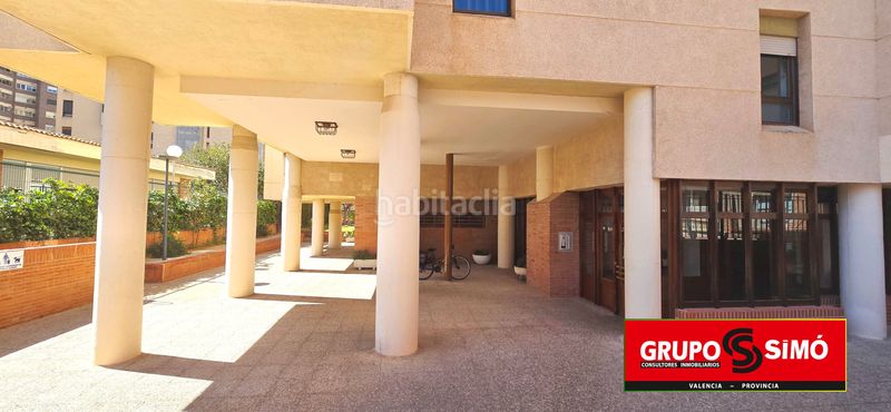 Foto a2761a2a-843f-4532-aeb7-eb895336d568. Dúplex amb piscina a Plaza Illes Columbretes Castellón de la Plana