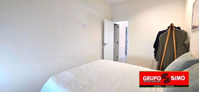 Foto 5c71aa2f-20ed-4fd1-ade3-140db887550a. Casa adossada amb aparcament piscina a Benissanó