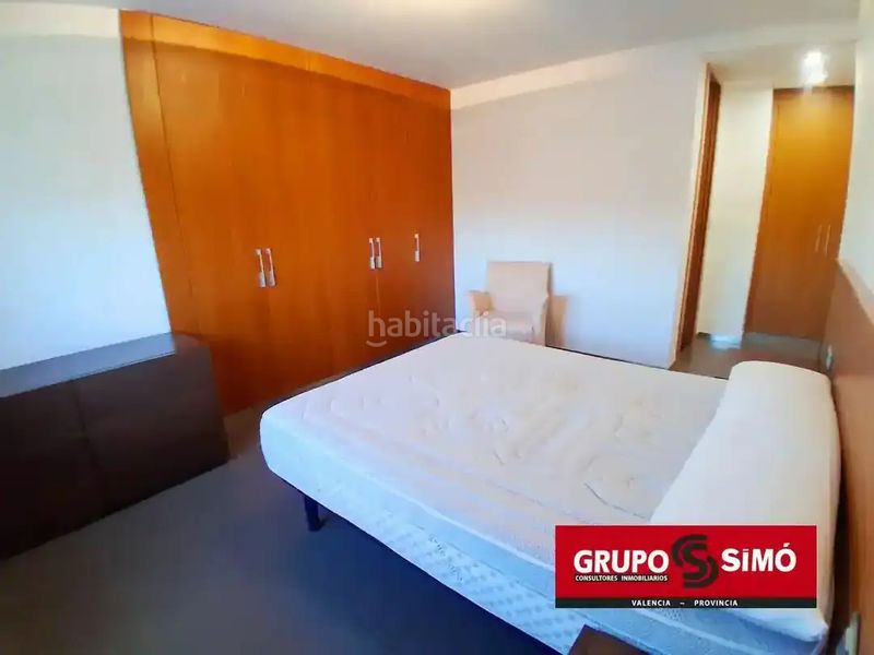 Foto a8b7ebf1-3760-40c7-83bf-d064b316a336. Rent duplex in Massamagrell