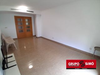 Flat in Carrer de l'Horta