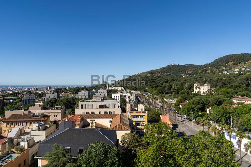 Foto 562bc4e1-06e5-40f3-b1fe-6537c879f792. Pis a via augusta 425 a Sarrià Barcelona