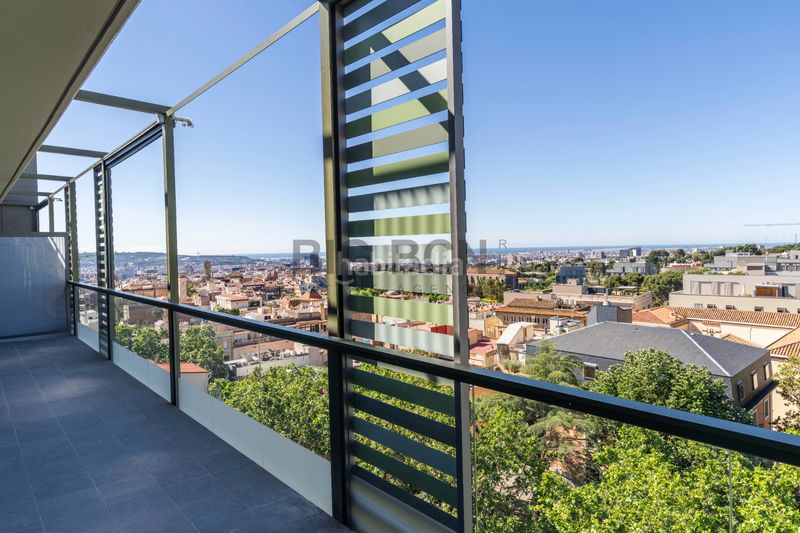 Foto 0b29e4bc-1650-4e1b-a16b-d844c019c980. Pis a via augusta 425 a Sarrià Barcelona
