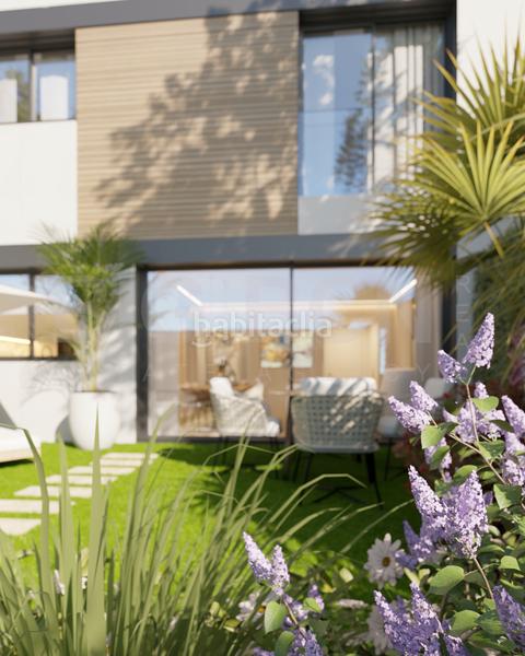 Foto 5b9e7e15-afee-4420-82a9-8b3c3e7d6e2e. Maison dans avinguda dels traginers 30 dans Finestrelles Esplugues de Llobregat