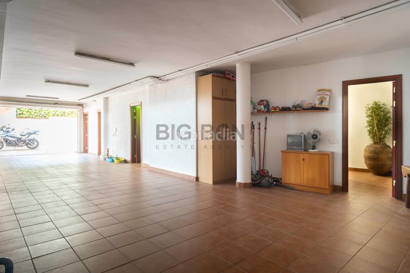Foto 13c87b44-eedb-4ab5-a057-cdc6a833dbf2. Chalet mit kamin heizung parking pool in Mas Mel Calafell