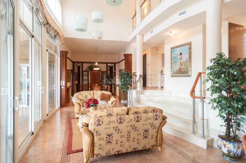 Foto 25fc3c3c-56e4-41fa-98b1-7fda814d7a1a. Chalet mit kamin heizung parking pool in Mas Mel Calafell