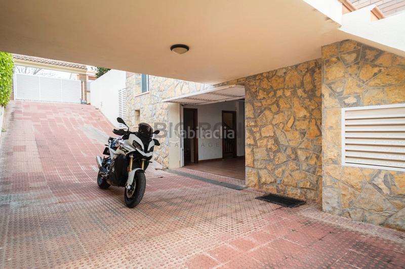 Foto 56f6fcf2-6b1a-44c1-916f-3539473b4355. Chalet mit kamin heizung parking pool in Mas Mel Calafell