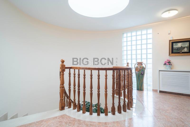 Foto 54655454-ce4c-4f64-a479-5afde44c1740. Xalet amb xemeneia calefacció aparcament piscina a Calafell