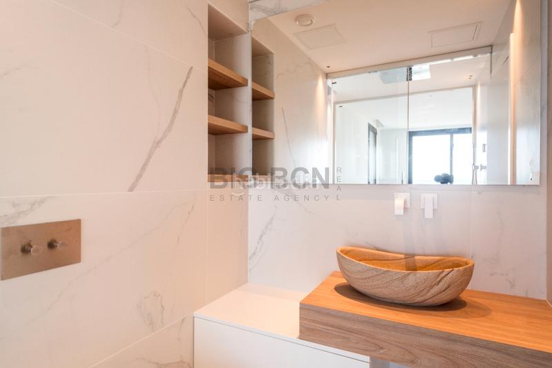 Foto 0b1132c5-62a7-4dd1-aaf1-9be516182a24. Alquiler chalet en Bellamar Castelldefels