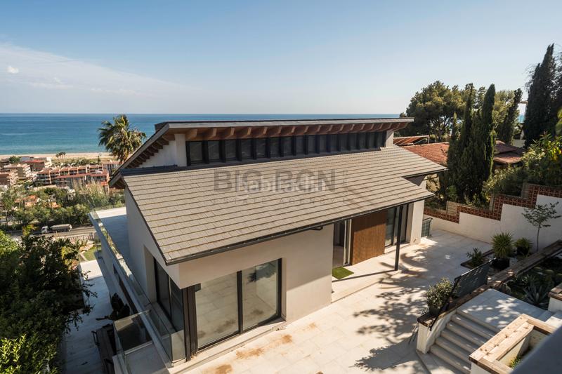 Foto 22f0b105-01e3-446b-96ea-48535f7fc732. Alquiler chalet en Bellamar Castelldefels