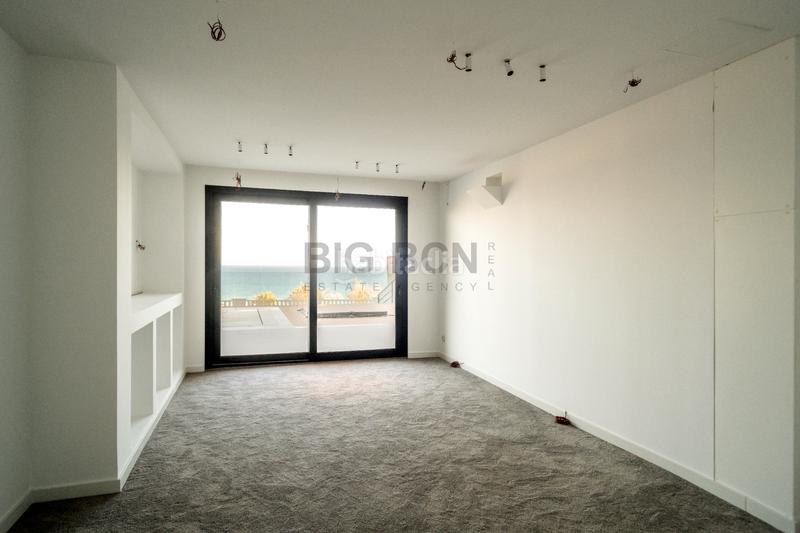 Foto 6241c5d8-79c0-4c21-baf9-c5ece799f54f. Alquiler chalet en Bellamar Castelldefels