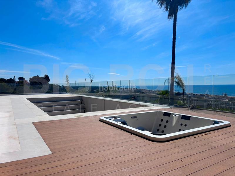 Foto 6e0614e5-26fb-43e0-a2c9-f10bcd0c9ea8. Alquiler chalet en Bellamar Castelldefels