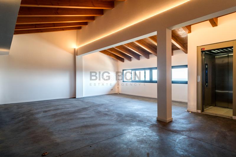 Foto 9ae69519-e86a-410a-bb36-474cfa51e75e. Alquiler chalet en Bellamar Castelldefels