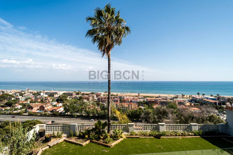 Foto b7300e98-9111-48d5-ac89-5a8079bcd625. Alquiler chalet en Bellamar Castelldefels