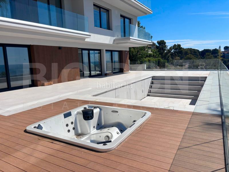 Foto 6c0a85dd-fc80-41c0-8780-b4c1a0f19d1a. Location chalet avec chauffage parking piscine dans Castelldefels