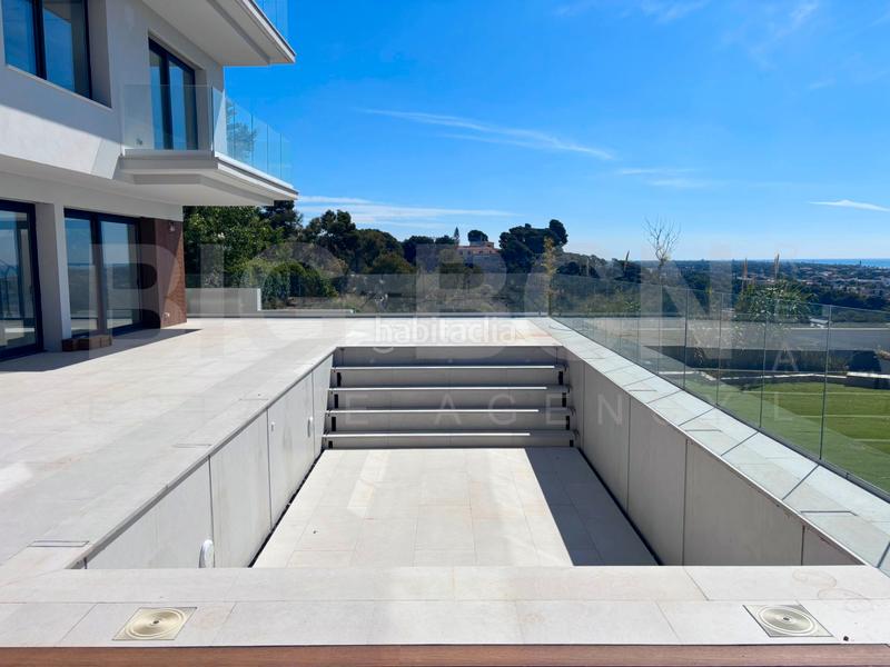 Foto cce6d998-2acb-4edf-9501-5c813ceb16c1. Location chalet avec chauffage parking piscine dans Castelldefels