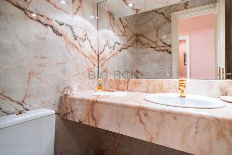 Foto cd72a52a-91b6-4853-9ae9-6cf9f4e93a28. Chalet en Pedralbes Barcelona