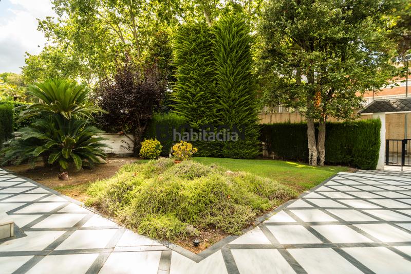 Foto ca94450f-cde2-4526-b397-327a8155761e. Chalet avec chauffage parking piscine dans Pedralbes Barcelona