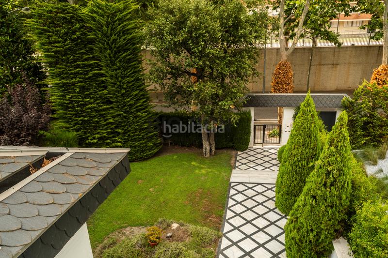 Foto a5640abf-0ee4-4067-857c-606fa9d5b2da. Xalet amb calefacció aparcament piscina a Pedralbes Barcelona