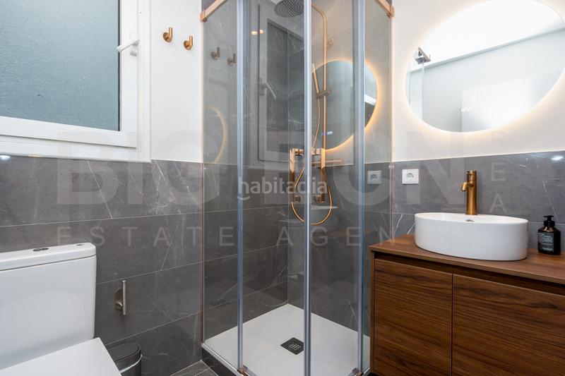 Foto a6c619bb-8c35-4298-bc7e-efbc30b30ad5. Rent flat with heating in Sagrada Família Barcelona