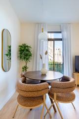 Rent Flat  Plaça sagrada família