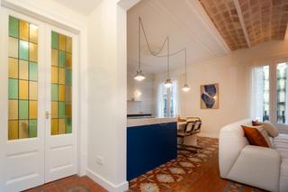 Miete Etagenwohnung  Carrer de pau claris 107