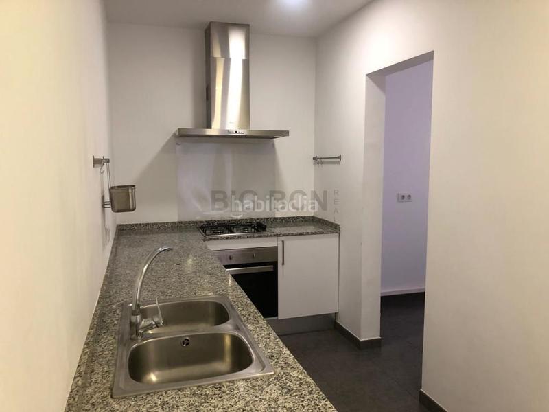 Foto 818f9297-83ee-4022-a971-63503d8764f6. Location appartement avec chauffage dans St. Pere - Sta. Caterina - El Born Barcelona
