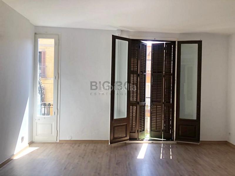 Foto 9b2576e6-bd17-4340-9738-b2ddd9baf70d. Rent flat with heating in St. Pere - Sta. Caterina - El Born Barcelona