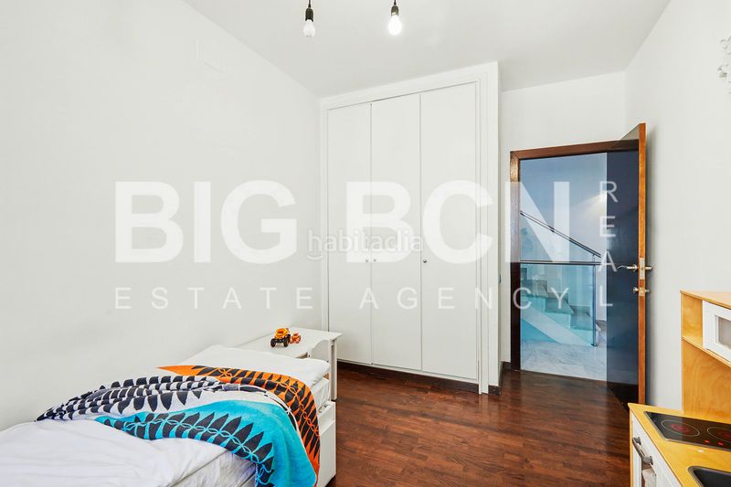 Foto 04472465-e98d-4983-8c95-8e3f5224c53f. Chalet en Ciutat Diagonal Esplugues de Llobregat