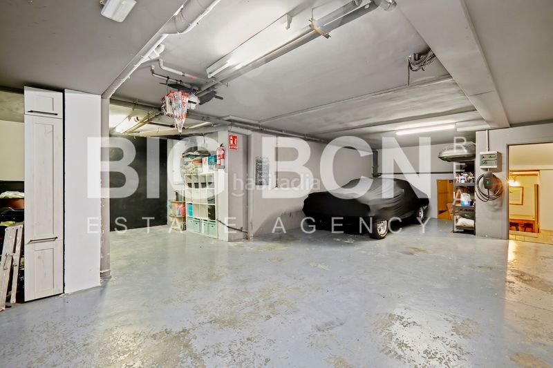 Foto 2a47b6ef-997b-489e-86e2-dae12ab24fdd. Chalet en Ciutat Diagonal Esplugues de Llobregat