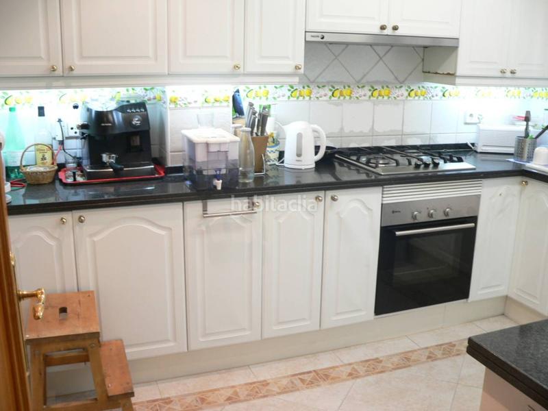 Foto 5397bc35-8b21-4bdc-a057-134a00411255. Casa a schiera con riscaldamento parcheggio in Zona Nord Rubí