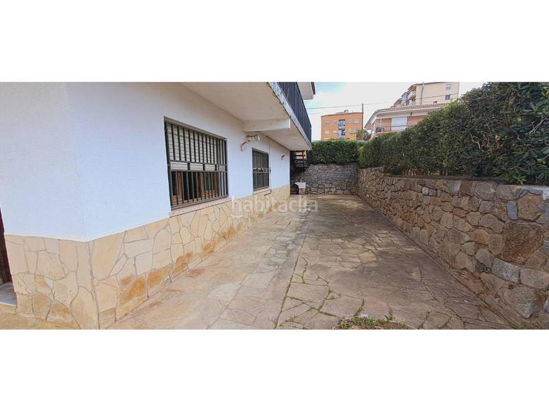 Foto 14ac0bbe-4b64-4795-b27a-983e81ca24ce. Chalet avec chauffage parking dans Castellbisbal