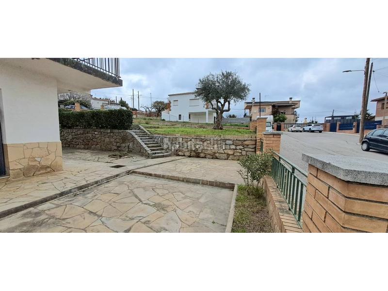 Foto 50d4feca-a0d5-4e30-9635-c4fcf322a106. Chalet avec chauffage parking dans Castellbisbal