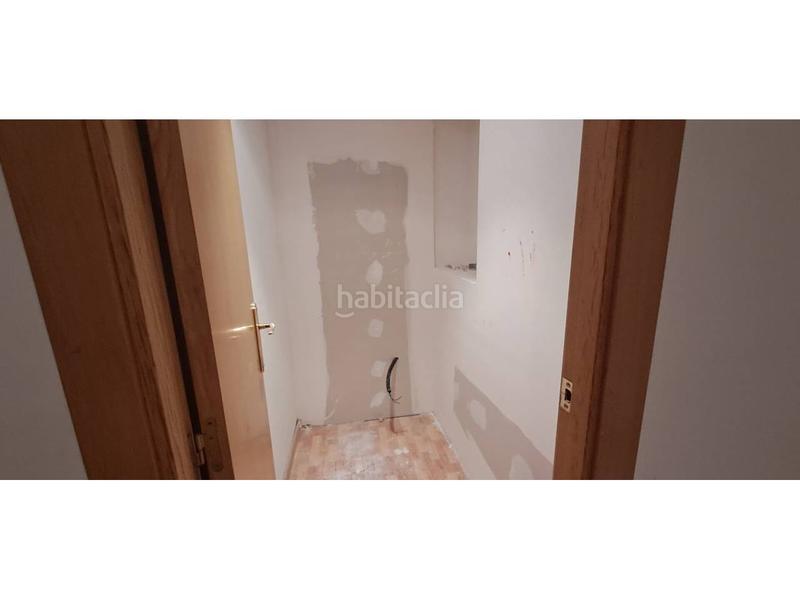 Foto 32d5a3e6-5c14-4b0c-b195-7a076ee395a5. Local comercial a Cementiri Vell Terrassa