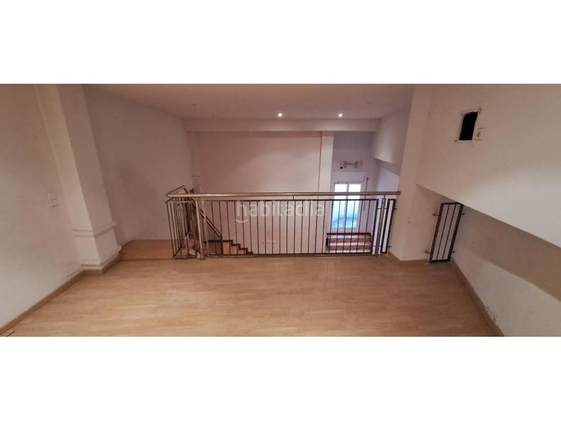 Foto 408e220b-a970-40c0-9728-7a4805f0f66e. Local comercial a Cementiri Vell Terrassa