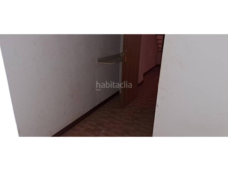 Foto c5d0117c-45fe-44e2-8fd4-2da4616971d7. Local comercial a Cementiri Vell Terrassa