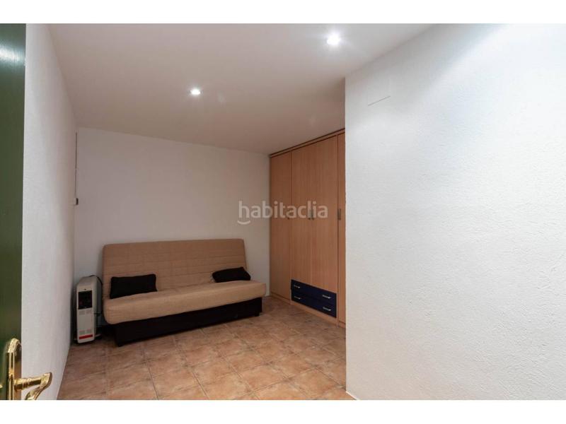 Foto f798cce4-acc9-4635-be0b-79f90030adec. Casa  inglesa muy centrica en Centre Sabadell