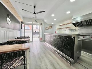 Local Comercial  Pirineus. Local para ponerlo a funcionar