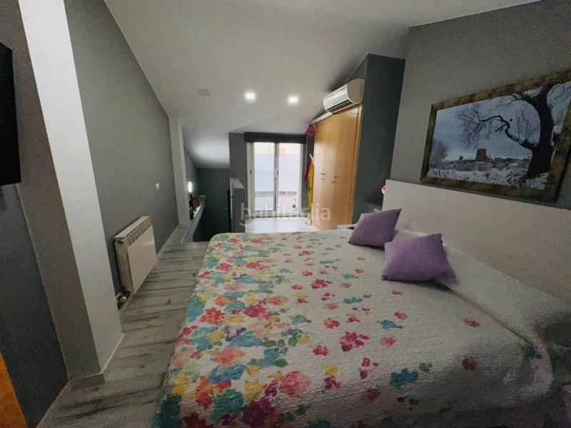 Foto 6a97e3cf-9395-40b1-92e6-f09e7aa499e5. Dúplex amb calefacció aparcament a Ca n´Oriol Rubí