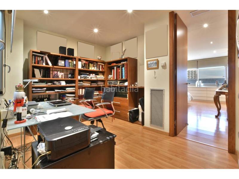 Foto 1ffb2ab2-8cda-4166-abeb-dae55fdef6ae. Casa con riscaldamento parcheggio in Sant Pere Nord Terrassa