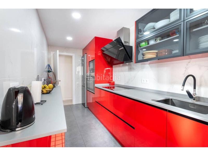 Foto 0f02b926-384b-4c78-b912-96a277d1cfd8. Appartement avec chauffage parking dans Cementiri Vell Terrassa