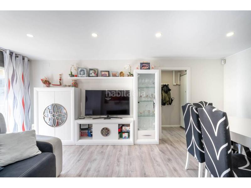 Foto c5596730-993b-4381-b276-d4d6b149f0b8. Appartement avec chauffage parking dans Cementiri Vell Terrassa